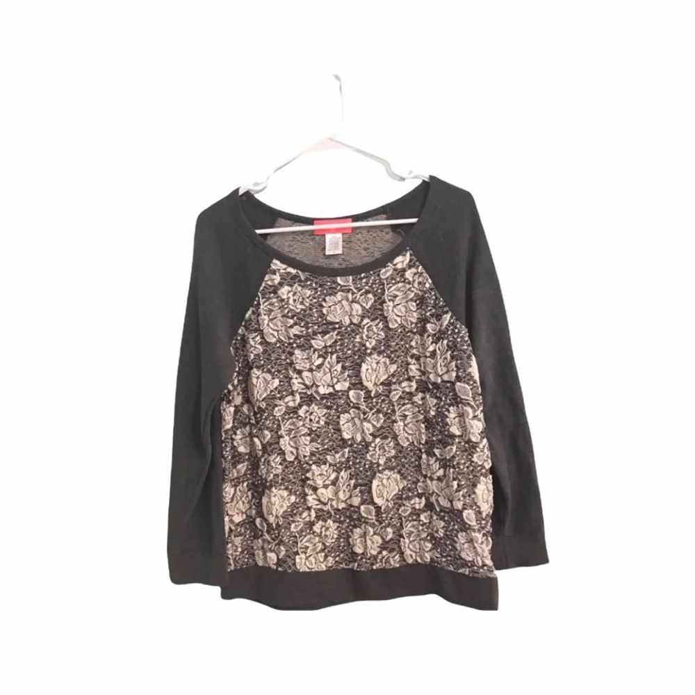 Soul Cake gray sweatshirt/sweater